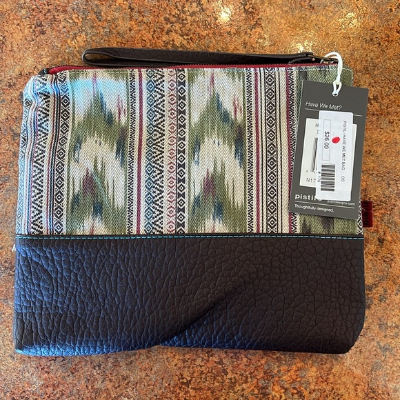 Pistil - Picture 2 of 2